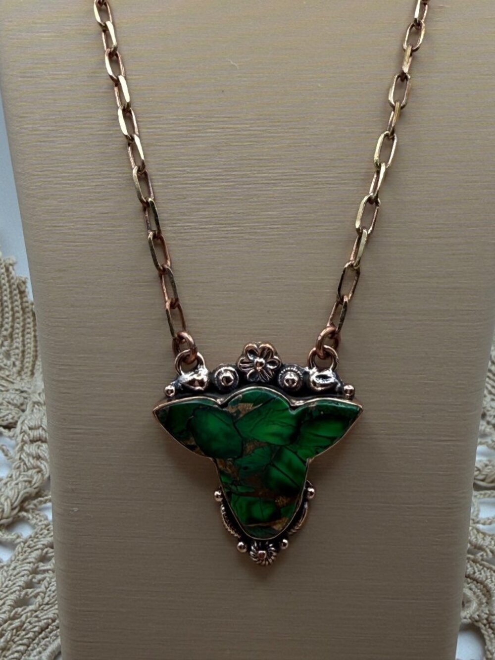 Artisan Green Dahlia Chunky Copper link Statement Cow Pendant Necklace Southwest